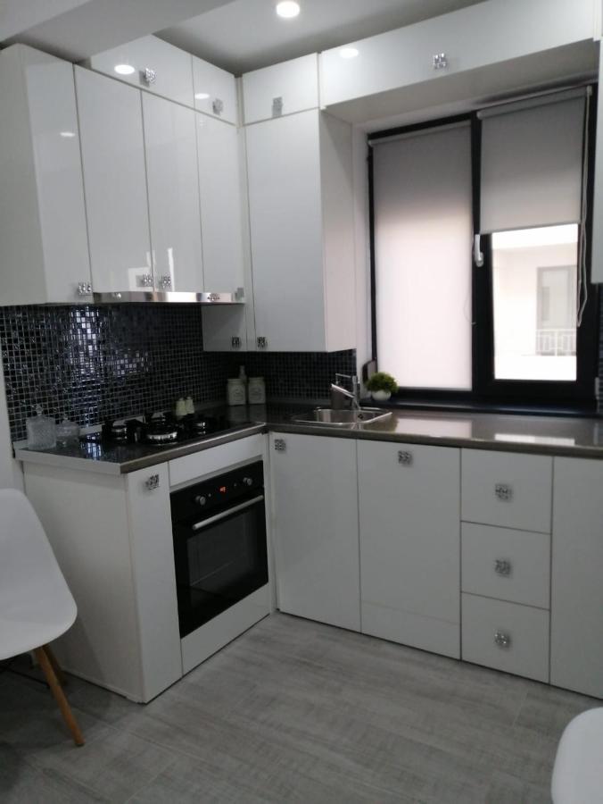 Nemo Apartment Năvodari Exteriör bild